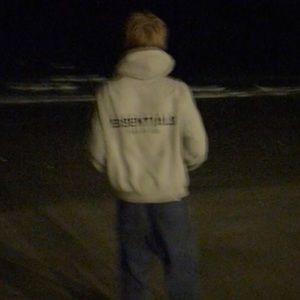 Meet your Posher, Ethan